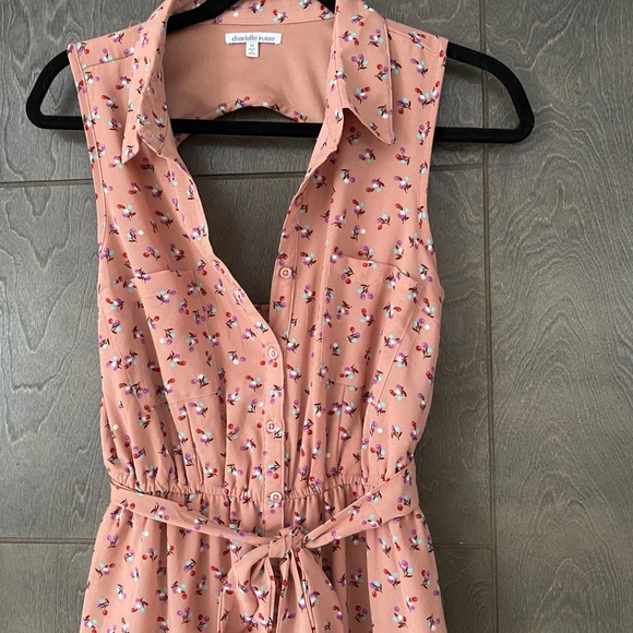 Charlotte Russe Floral Open Back Dress - Picture 2 of 4